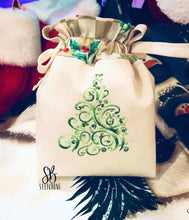 Load image into Gallery viewer, Golden Christmas Tree - machine embroidery design