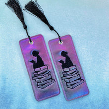 Load image into Gallery viewer, Girls Silhouette Reading Books machine embroidery design