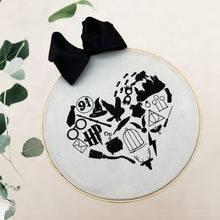 Load image into Gallery viewer, Heart Pattern - machine embroidery design