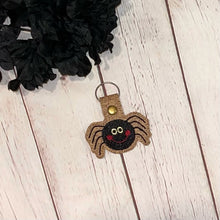 Load image into Gallery viewer, Cute Spider Snap Tab Machine Embroidery Design
