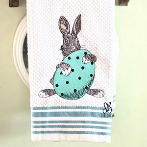 Bunny with egg machine embroidery design