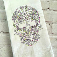 Load image into Gallery viewer, Skull Pattern Machine Embroidery Design