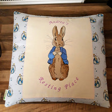 Load image into Gallery viewer, Rabbit machine embroidery design