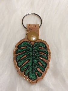 Tropical Monstera Leaf Snap Tab Machine Embroidery Design