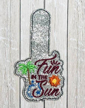 Load image into Gallery viewer, Fun in the sun Snap Tab machine embroidery design - summer