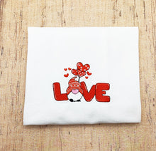 Load image into Gallery viewer, Elf Love machine embroidery design - Valentines Day
