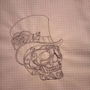 Skull in the hat machine embroidery design